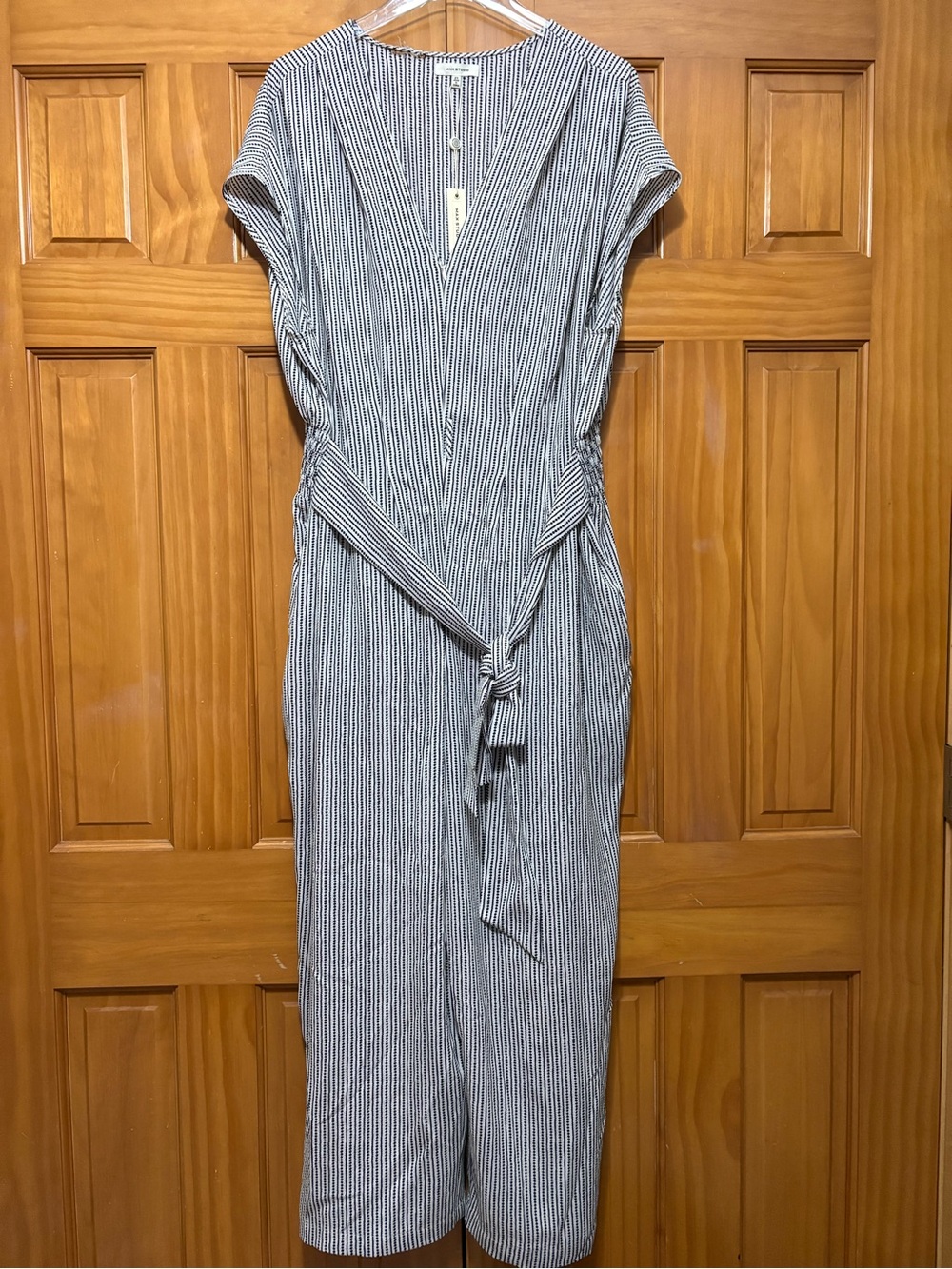 Max Studio Navy and White Striped V-Neck Jumpsuit Size 2X NWT